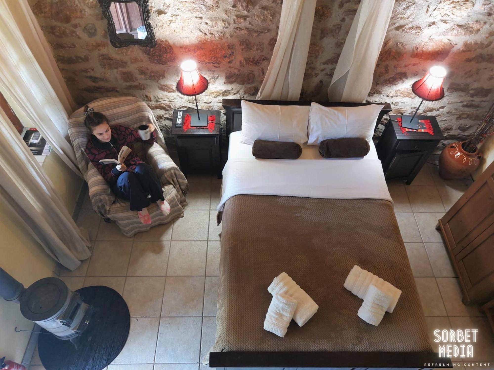 Theopetra Home Chambre photo