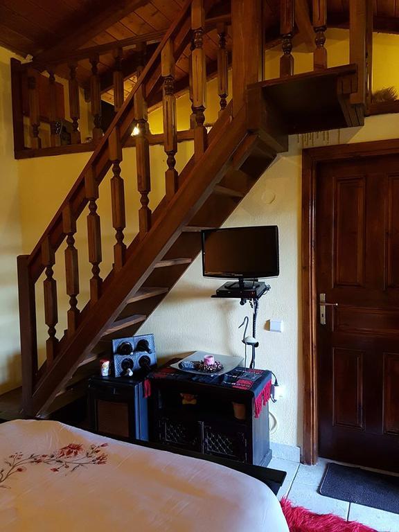 Theopetra Home Extérieur photo